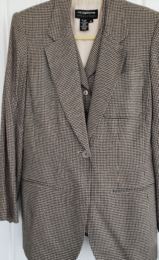 Liz Claiborne Collections Women's 4 piece suit